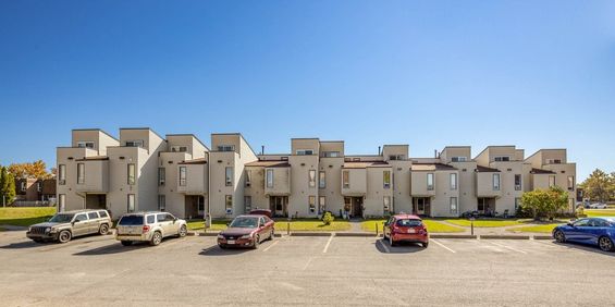 Windsor Park Village - Photo 3