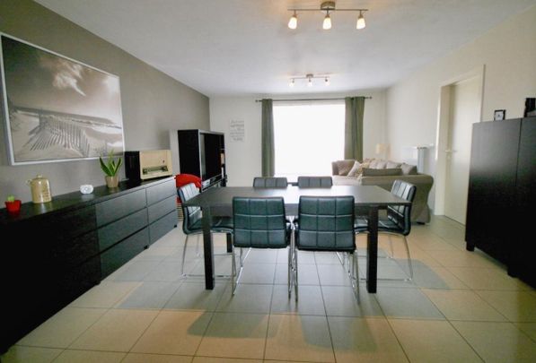 Energiezuinig appartement met 1 slpk en autostandplaats voor 725 EUR/mnd - Photo 1