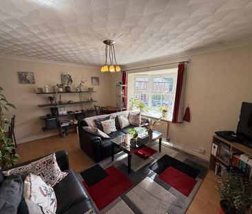 2 bedroom maisonette to rent - Photo 4