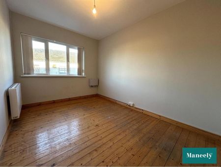 44a The Square - Photo 5