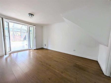 Kenilworth Crescent, Walsall, WS2 - Photo 5