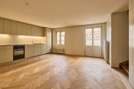 Einzigartige Maisonettewohnung mit eigenem Eingang - Foto 4