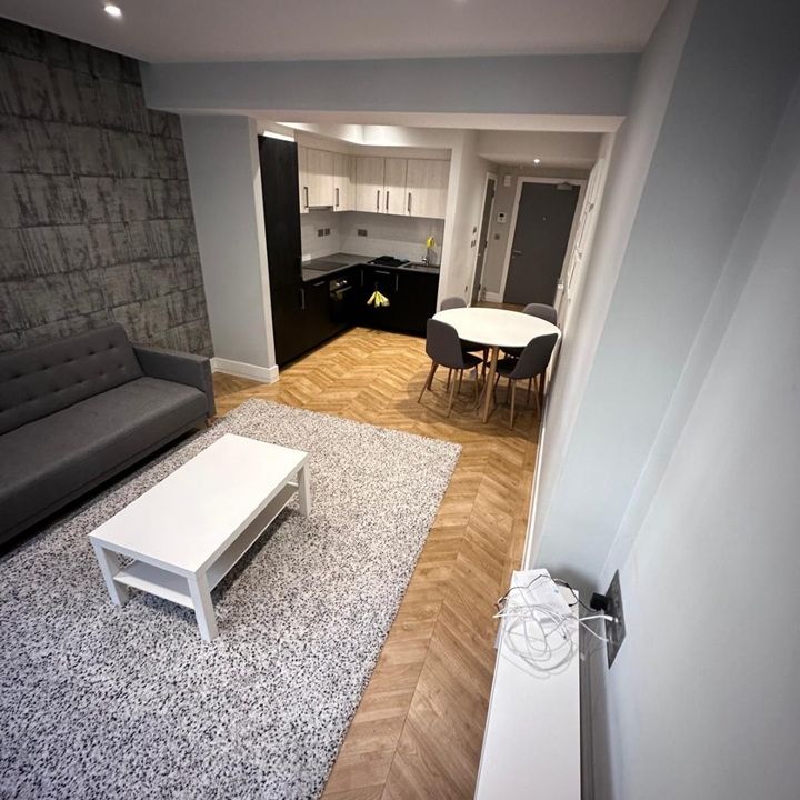 2 Bed Flat, Beaufort House, B3 - Photo 1