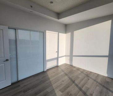 30 Meadowglen Place #2605 - Photo 5