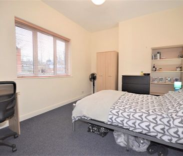 18A Holberry Gardens, Broomhall, Sheffield, S10 2FR - Photo 3