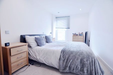 1 bedroom apartment to rent - Photo 2