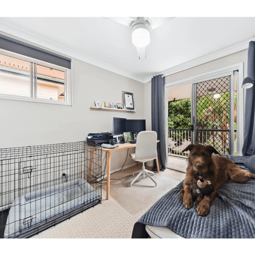 Spacious 3 Bedroom Townhouse - Photo 1