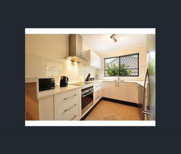 Peaceful duplex living close to Burleigh Beach. - Photo 6