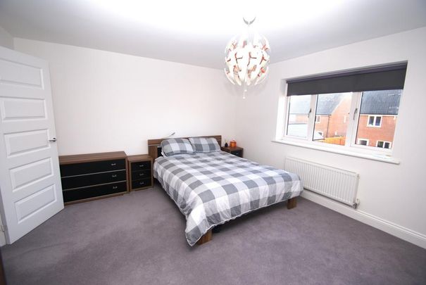 3 bedroom terraced house to rent - Photo 1