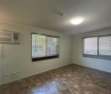 THIS NEAT AND TIDY 4 BEDROOM HOME WITH SOLAR IS AVIALABLE FOR RENT ... - Photo 3