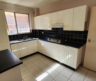 8/136 Lansdowne Road, Canley Vale, NSW 2166 - Photo 2