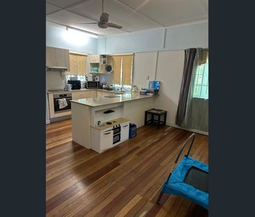 TRADITIONAL HOME – WALK TO THE BROADWATER - Photo 5