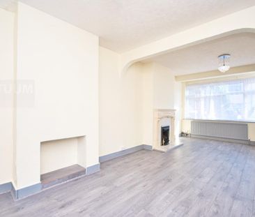 3 bedroom terraced house to rent - Photo 1