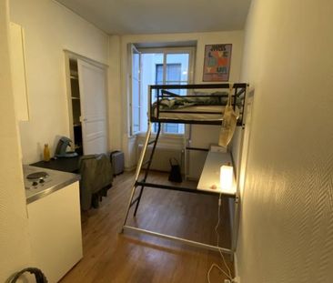 Location Appartement 1 pièce Meublé 12m² ANGERS 49100 - Photo 2
