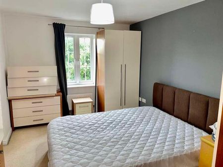 Godwin Way, Stoke-on-trent, Staffordshire, ST4 - Photo 2