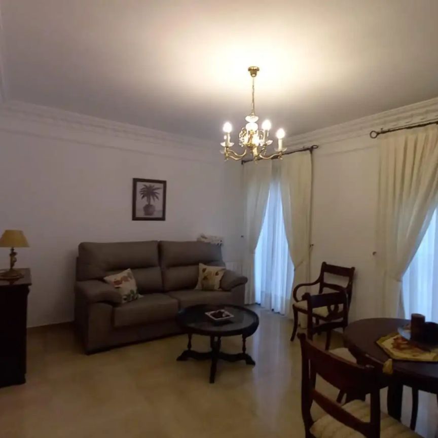 Piso de alquiler en Casco Histórico - Ribera - San Basilio - Foto 1