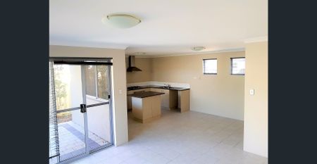 GREAT HOME IN CENTRAL LOCATION - Photo 3