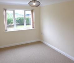 2 Bedroom Flat For Rent - Photo 5