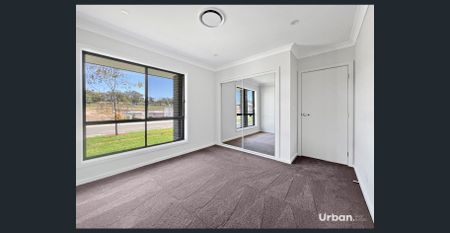 4 Bedroom Family Home - Photo 4