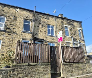 2 bedroom terraced house to rent - Photo 5