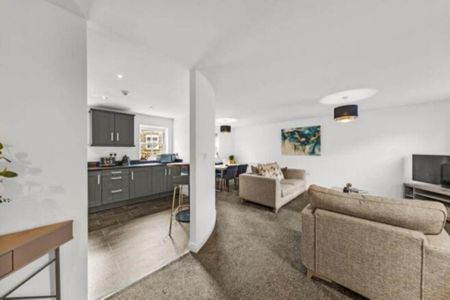 2 bedroom apartment to rent - Photo 3