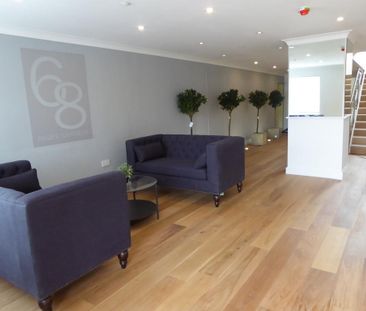 Studio to rent - Photo 3