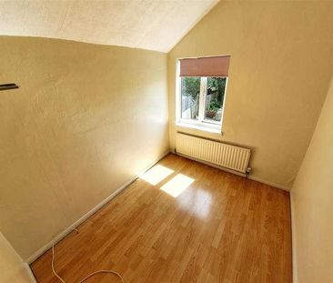 Avondale Road, Kettering, Northants, NN16 - Photo 6