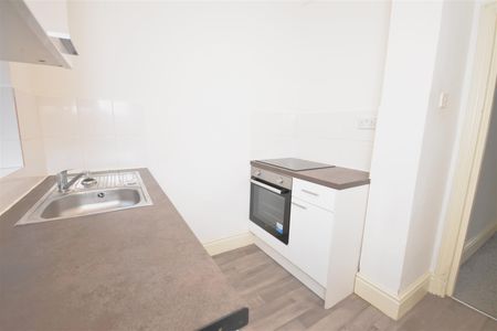 Charlesville, Prenton - Photo 3