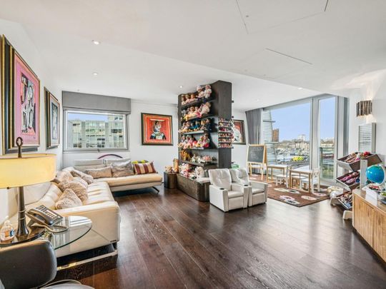 4 bedroom apartment to rent - Photo 1