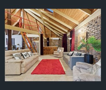 Irresistible, Architecturally Designed Family Retreat For Renting - Photo 2