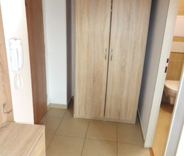 Prenájom jednoizbový tehlový byt 26 m2 Banská Bystrica centrum - Photo 3