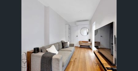 Striking Single Front - Photo 4