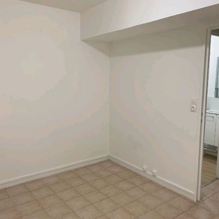 Location Appartement 1 pièce 15m² PALAISEAU 91120 - Photo 4