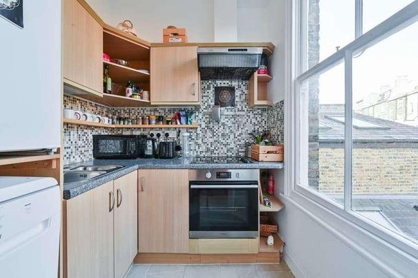 Monnery Road, Archway, N19 - Photo 1