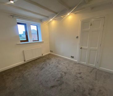 2 bedroom terraced house to rent - Photo 3
