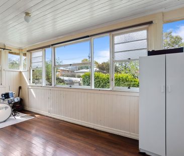 93 MacKenzie Street, East Toowoomba QLD 4350 - House For Rent | Domain - Photo 4