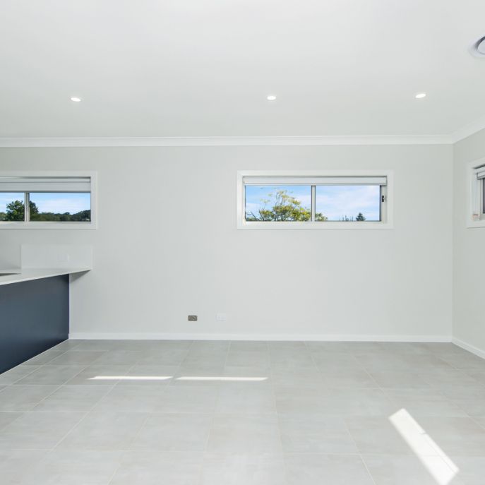 FOUR BEDROOM TOWNHOUSE - Photo 1