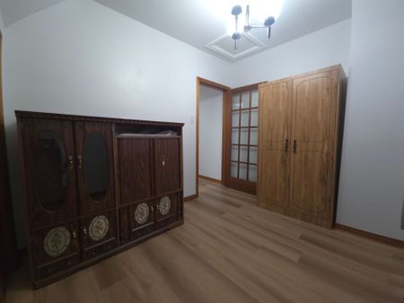 For Lease - 5 Rideau Avenue, Toronto, Ontario - Photo 3