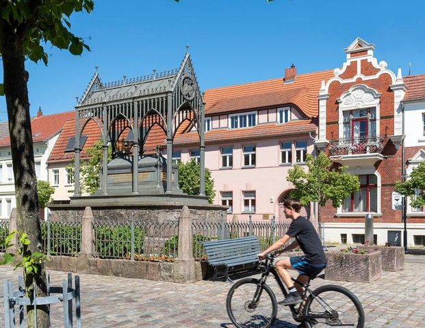 POSTHOF GRANSEE® I Suite 1.07 I 3-Zimmer I OG I EBK I Erstbezug - Foto 1