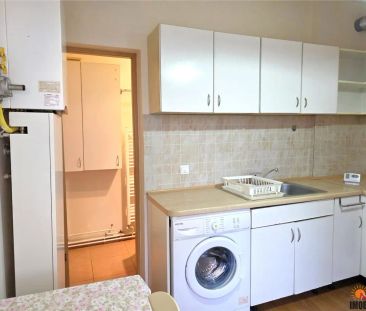 Casa zona Piata de Miercuri 3 camere, 80 mp, 450 euro - Fotografie 1