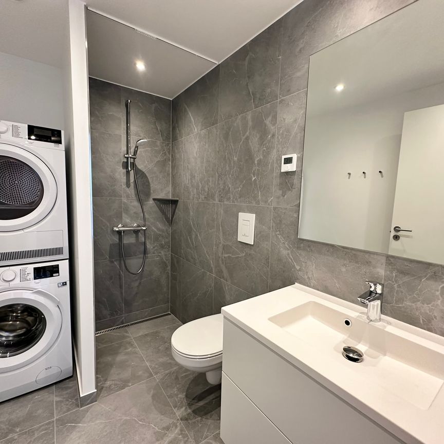 Moderne 3 værelses lejlighed med fjordudsigt i Nørresundby - Photo 1