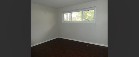 3 Bedroom Main Floor – Walking Distance to U of S - Photo 3
