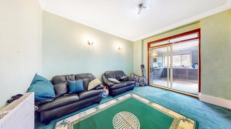 3 bedroom terraced house to rent - Photo 2