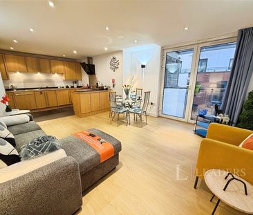 2 bedroom apartment to rent Channel Way, Southampton, SO14 - Photo 5