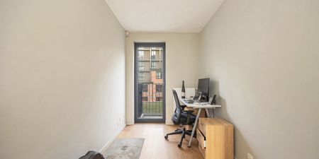 Appartement te huur in Berchem voor € 1.150 met 2 slaapkamers - Photo 4