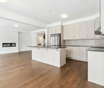 For Lease - 36 Betterridge Trail, Barrie, Ontario - Photo 4