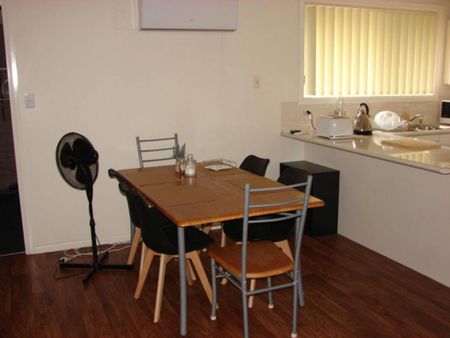 BEAUTIFULLY APPOINTED AND FULLY FURNISHED TWO (2x) BEDROOM FREE STANDING MODERN BRICK DWELLING WITH GARAGE - Photo 4