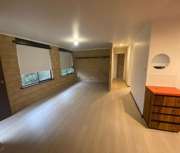 2 BEDROOM UNIT FOR RENT IN CONVENIENT LOCATION - Photo 6