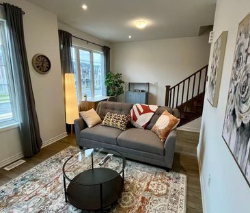 For Lease - 1368 William Halton Parkway, Oakville, Ontario - Photo 1