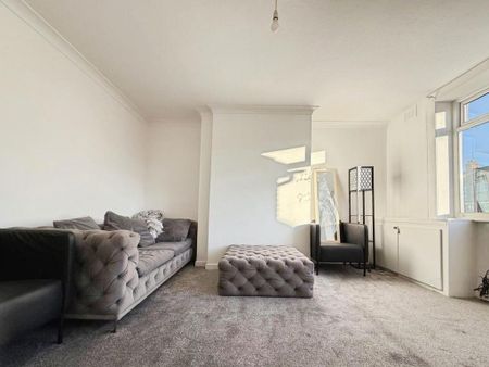 3 bedroom house to rent - Photo 2